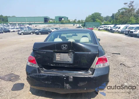 2010 Honda Accord 2.4 Lx z USA, uszkodzony, nr VIN 1HGCP2E37AA039947